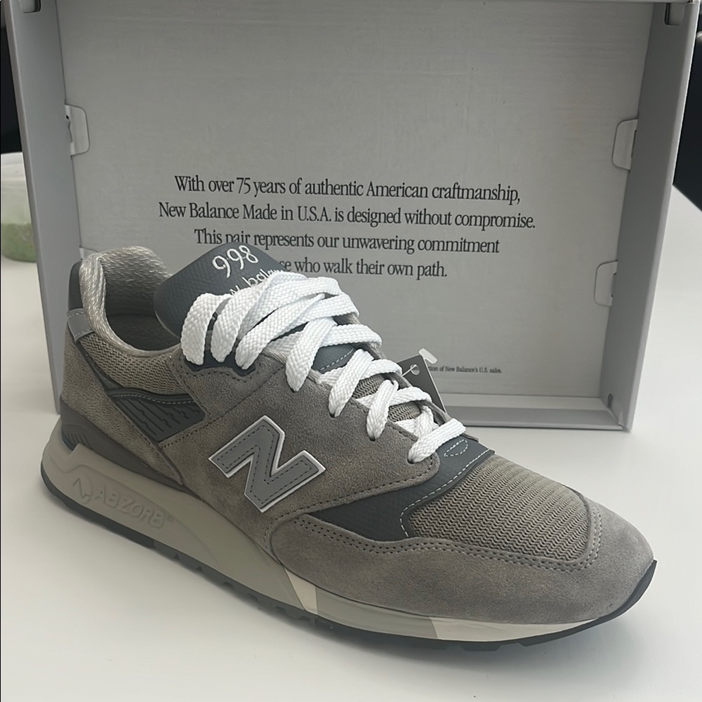 NWT New Balance 998 Made in USA Gray and White Sneakers